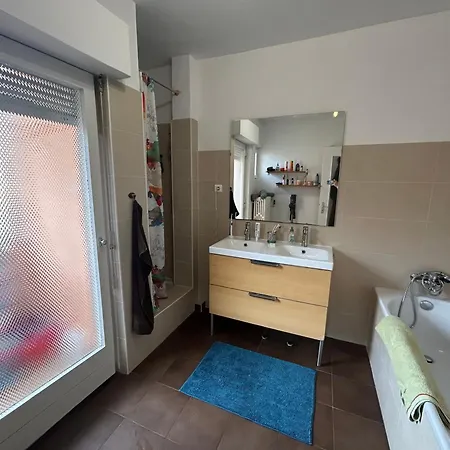 Superbe Appartement Avec Belle Terrasse Bischheim Exterior foto